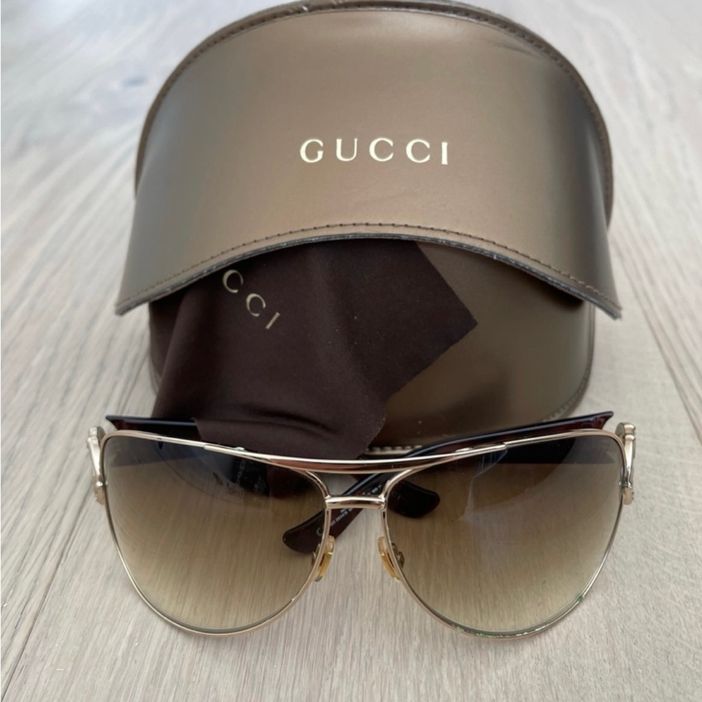 GUCCI SUNGLASSES